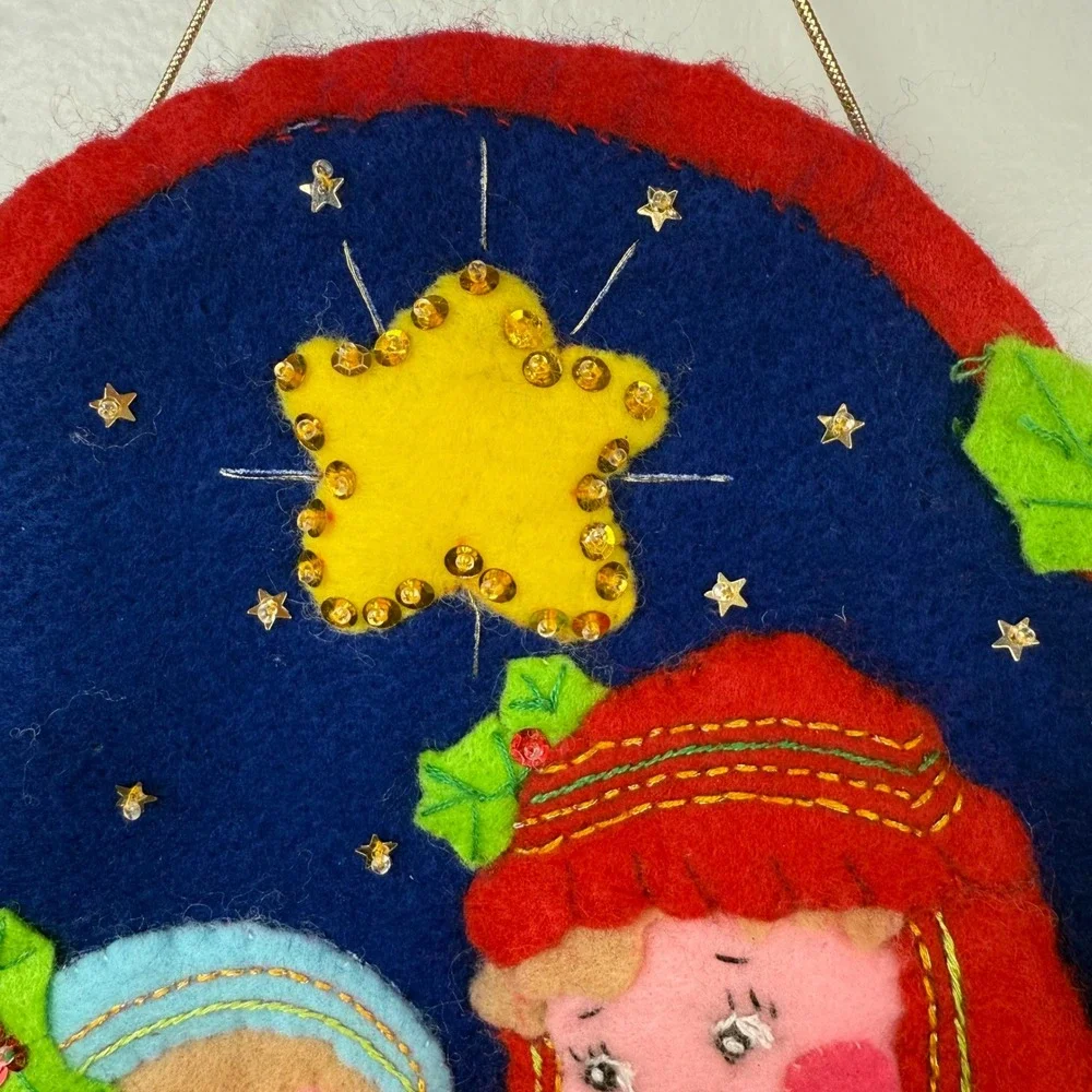 VTG Felt Appliqué Wall Decor Nativity Scene Sheep Silent Night Hand‎ Made 17x11